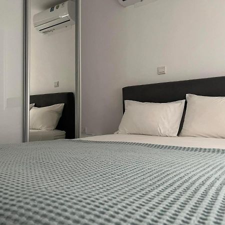 Luxury Lavender Lägenhet Larnaca Exteriör bild